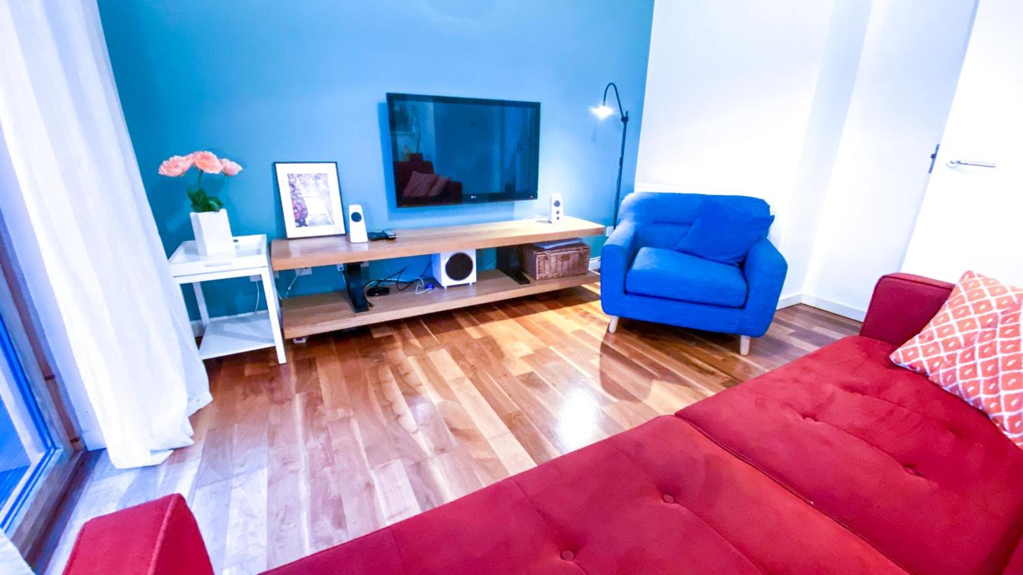 2 Bed Shoreditch Home With Parking ลอนดอน ภายนอก รูปภาพ